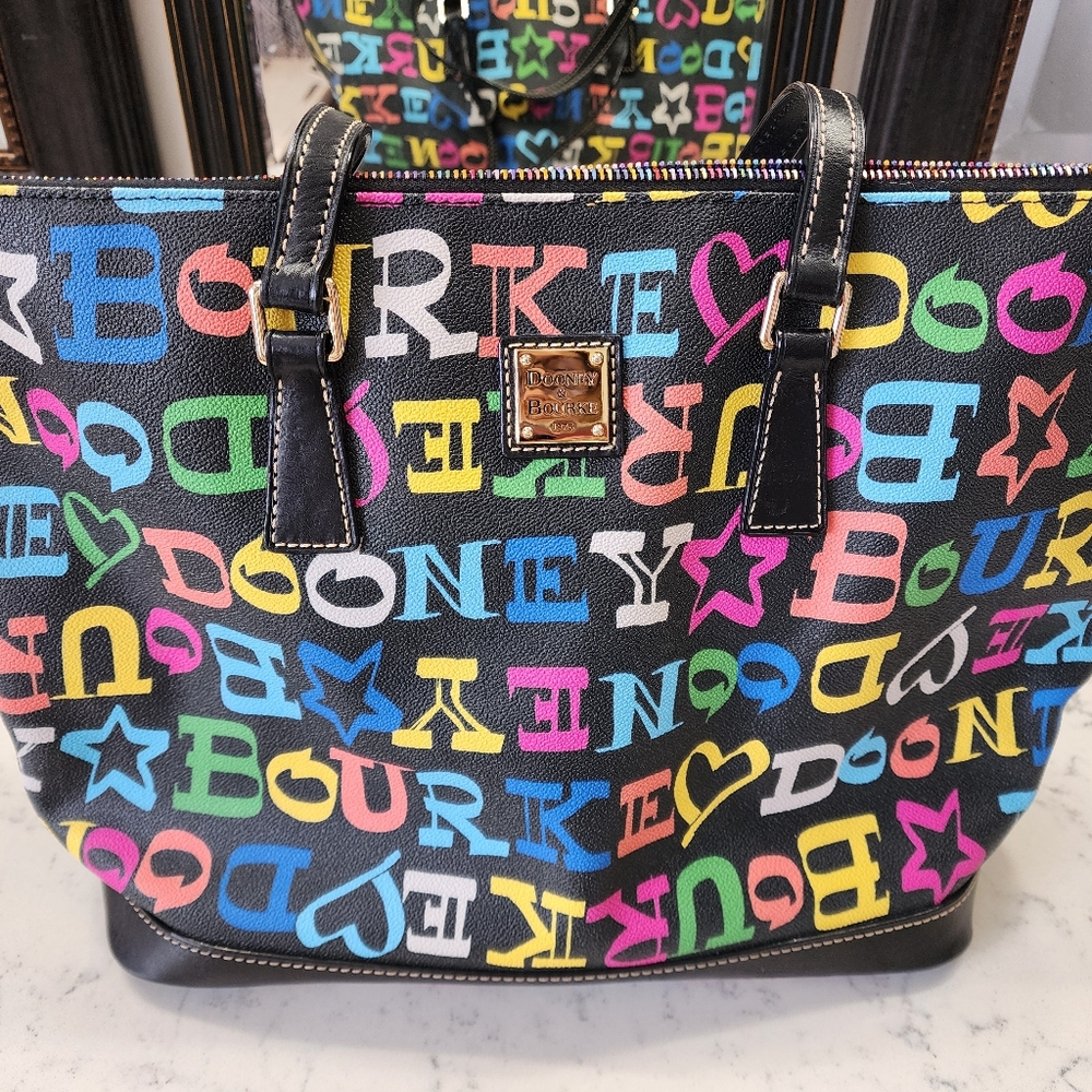 *Like New* Dooney & Bourke Tote
